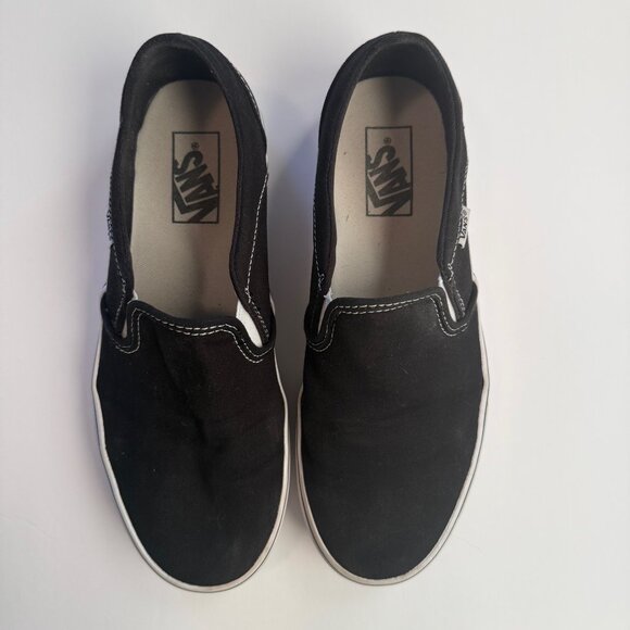 VAN Classic Slip-On Shoe - Black - Picture 2 of 5